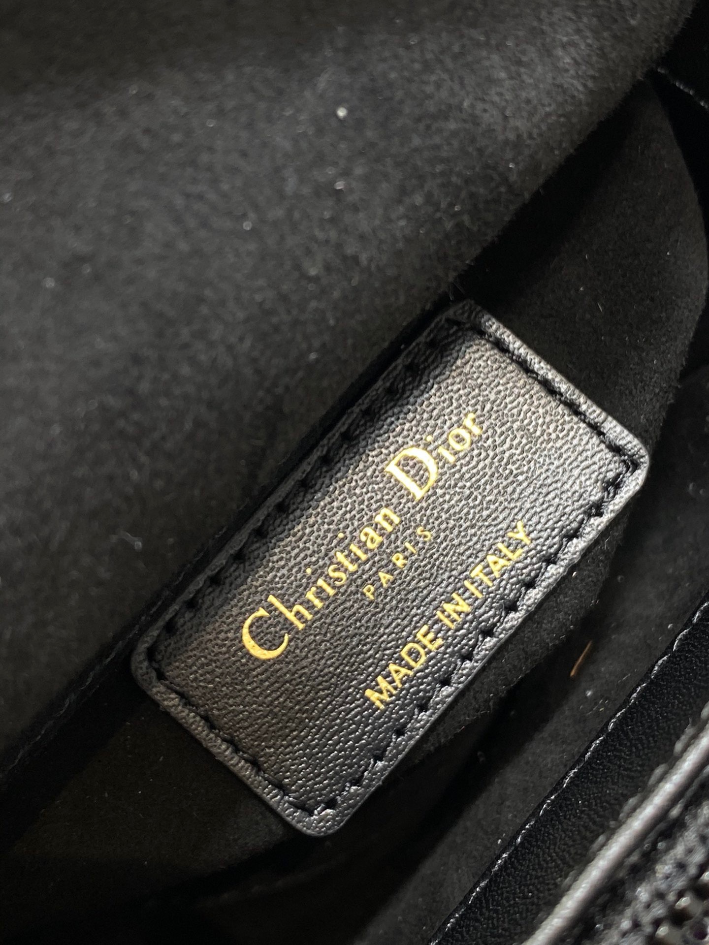 19179D02-80EE-4F36-B942-5E4FC0BC68E6