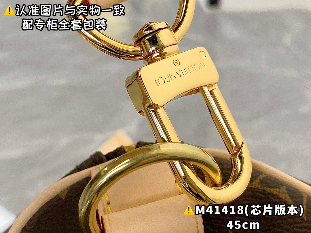 1137AD1E-E074-4307-A055-5E3576D3EC03