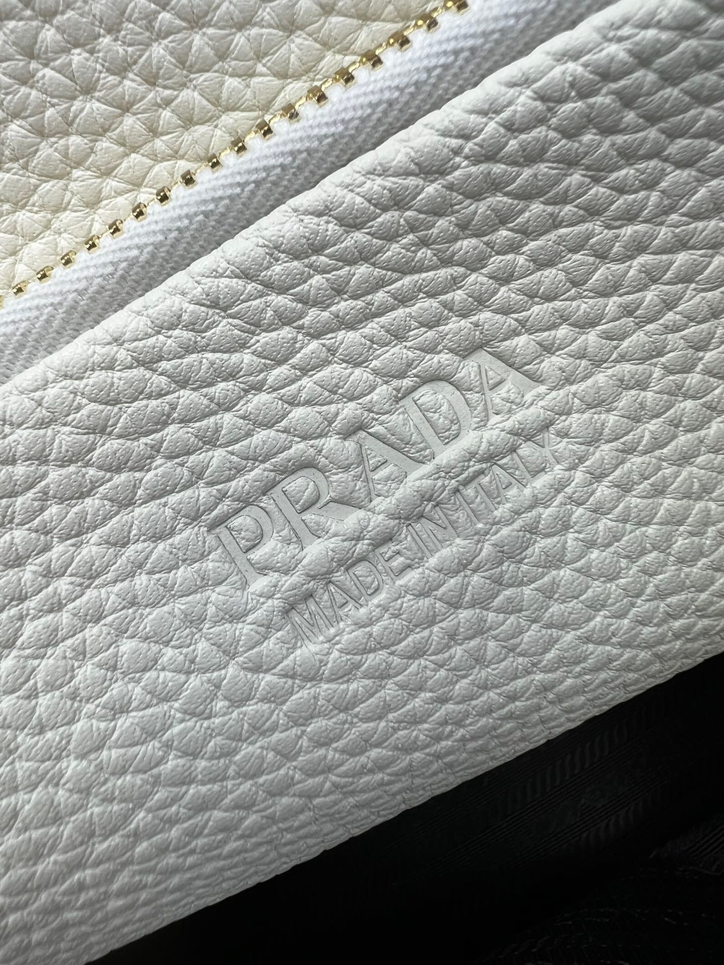 3B937A0C-ED3D-4F93-AEB9-96BE48CA7316