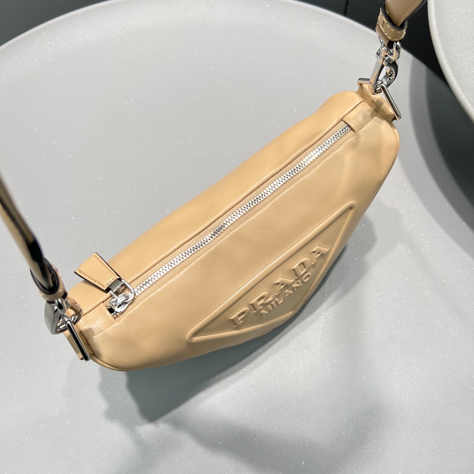 47949FCF-45CE-4DFD-91BC-587003054929