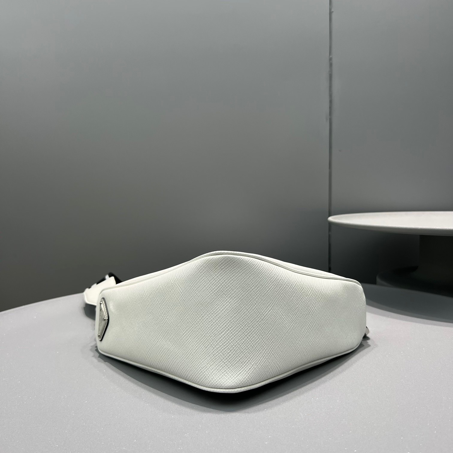 0F030EA4-3B28-4F32-9A26-B8FC77461F18