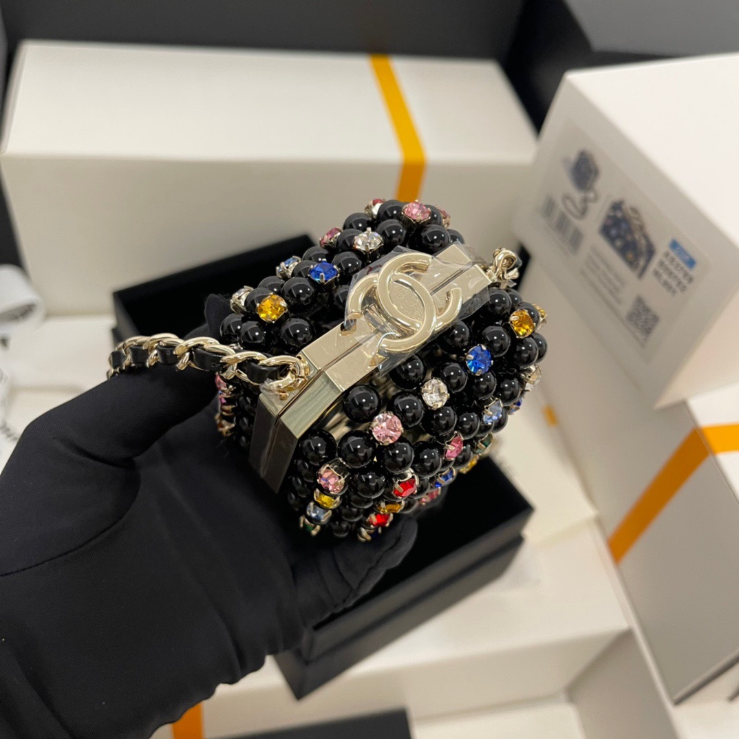 38426B1B-B1A0-4557-B2A9-466677E9BB8D