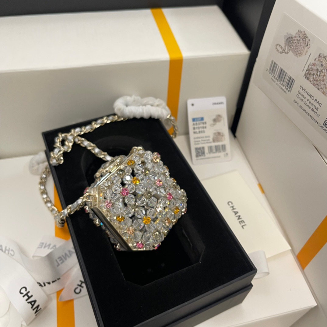 84D5C53E-3286-4A73-BE15-A008CEAAB253