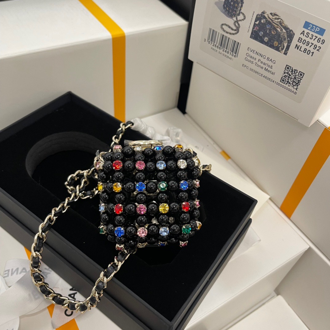 D3056723-797B-44CD-87F5-9950FD498F78