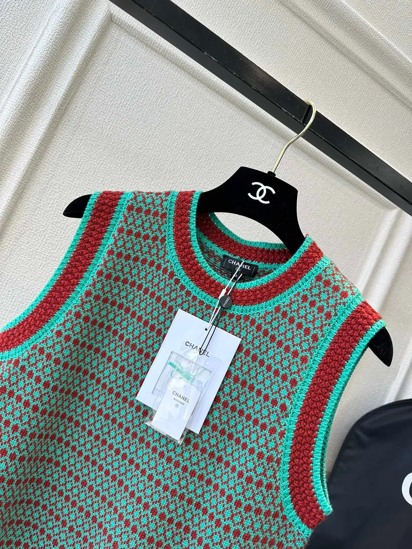 1DDBD20B-B269-4228-BC23-3E85809BA179