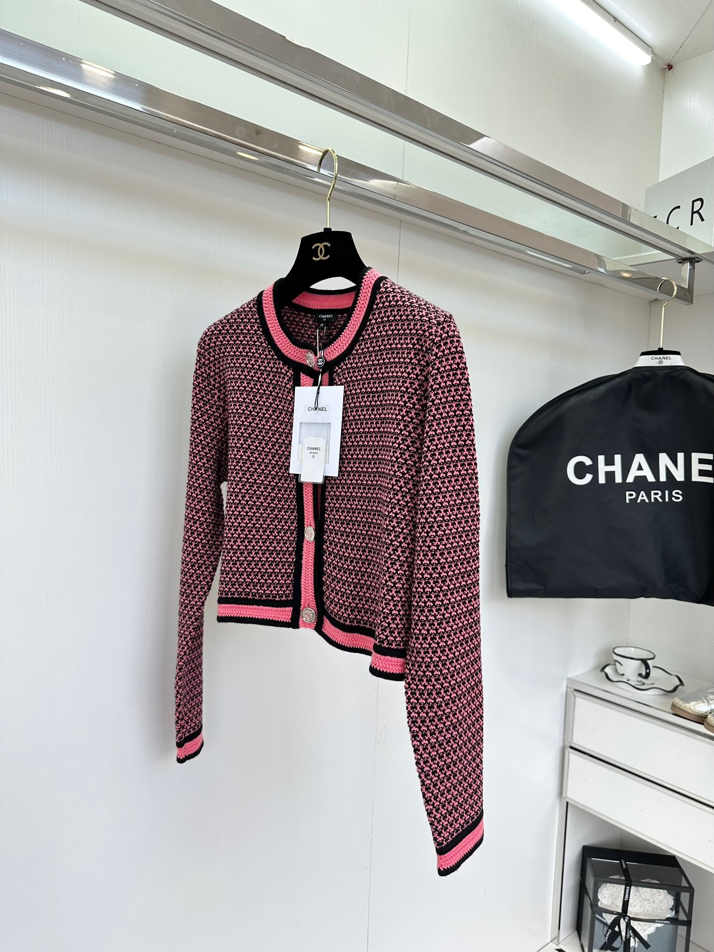 8C0876D8-843E-45AC-98F0-5CB6D17CC8D3