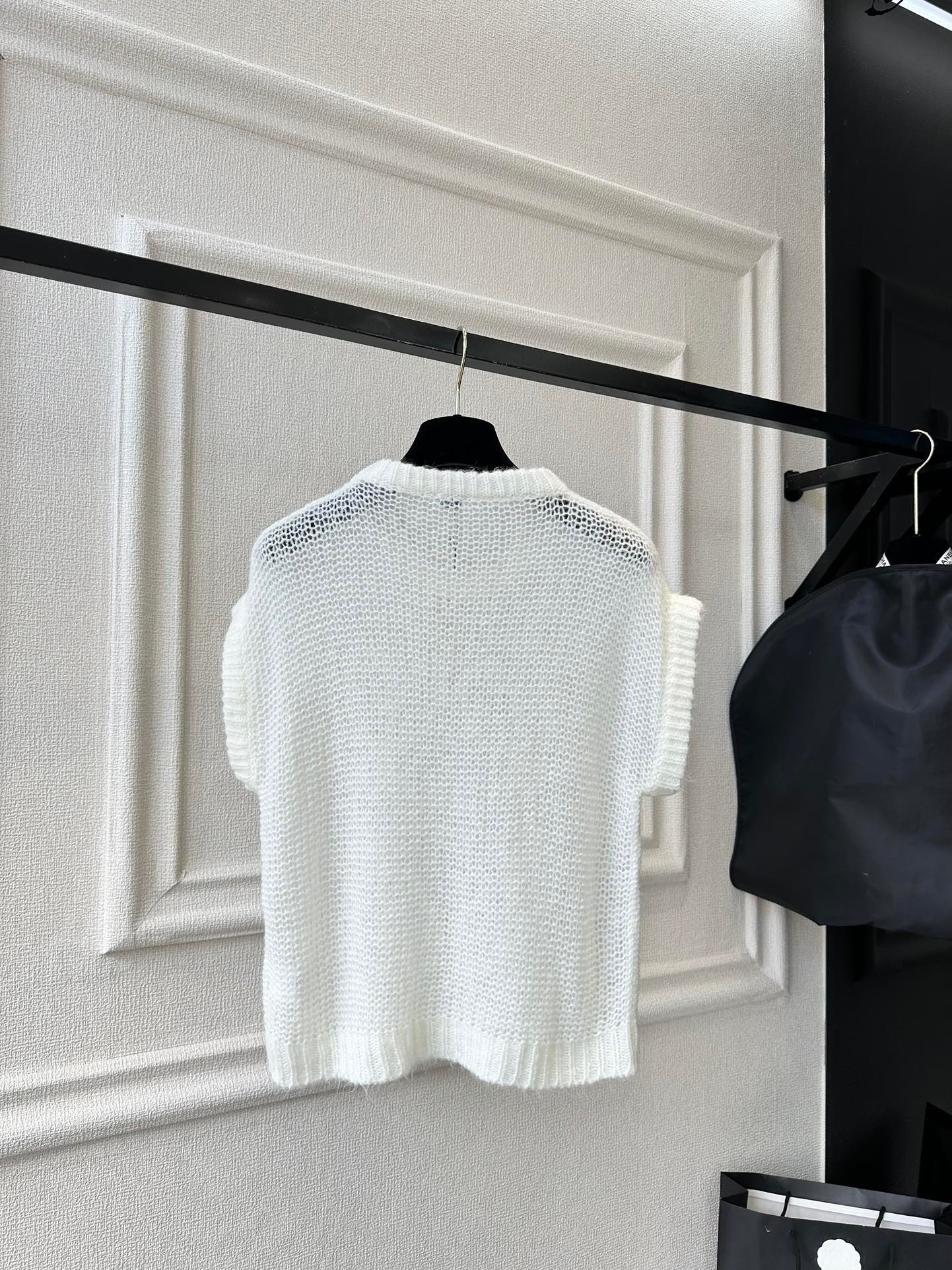 A04D7C32-1B58-4E38-AE3C-E115503F8806