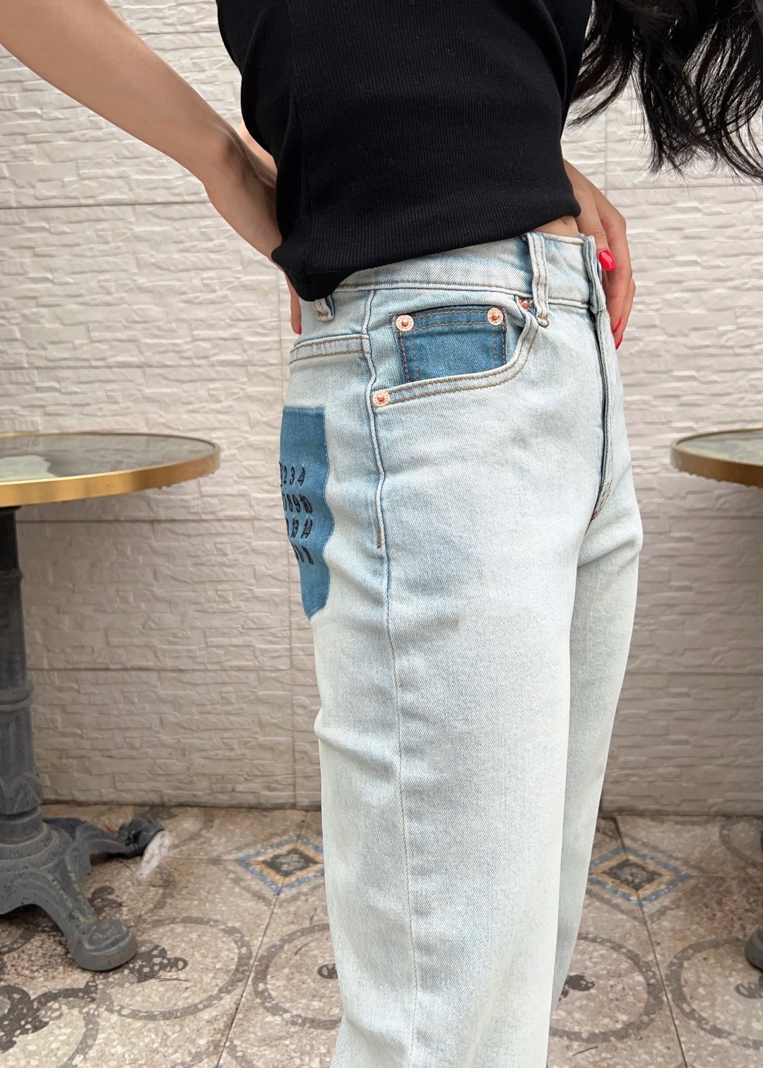 D4091CC2-E8D0-4EF2-A71B-D7F3C6529E26