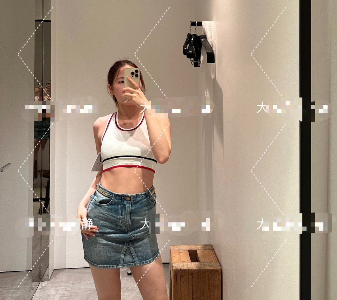 12ACC9CF-9C51-4A6F-93E1-2E89F535E3F3