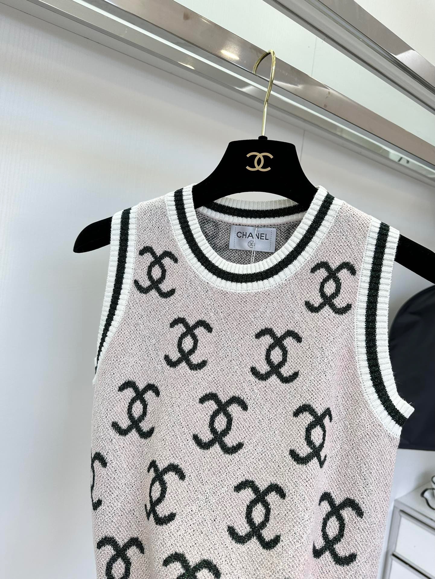 169E4F6A-4E8F-4489-ADFC-74B179A17840