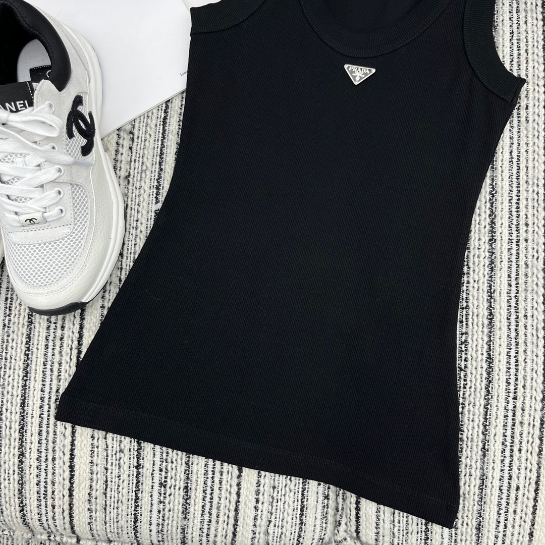 9021FD93-7AFE-47EE-AD67-D9876D1CBCE2