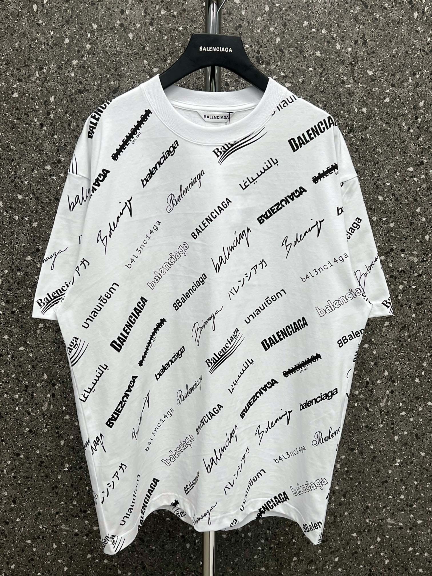 6972EC17-A484-4DDB-85E1-48181067E374