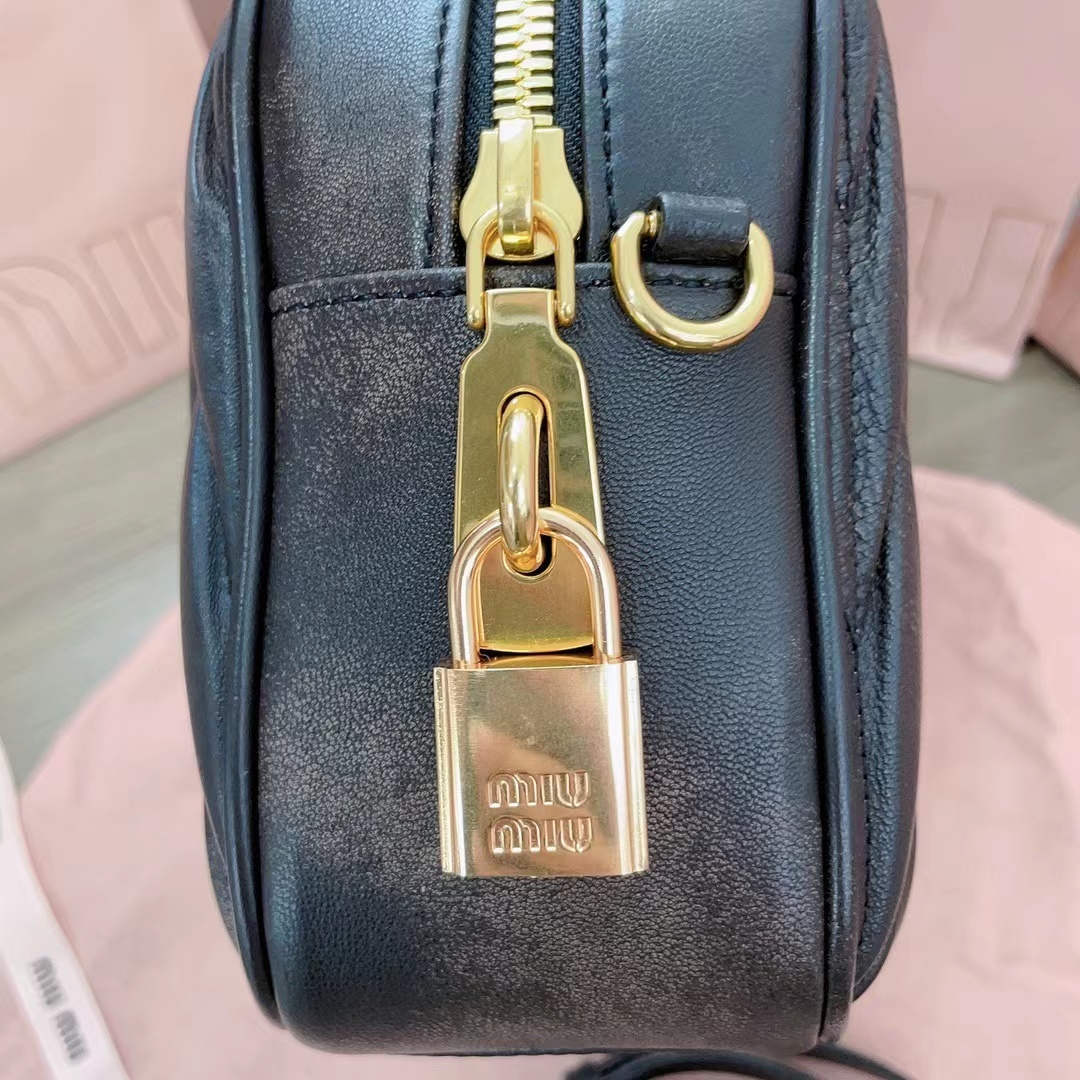 f61d4ae19076f87e443b96e5fbd2d454-1697422907478