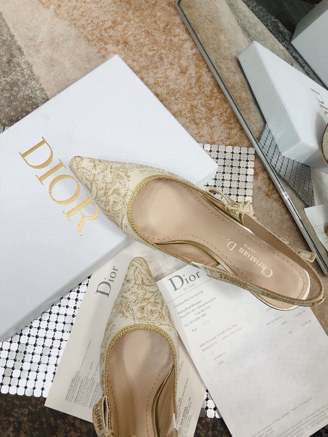 99b78ea622c156baa6568afb7cf51d51-1700570584213