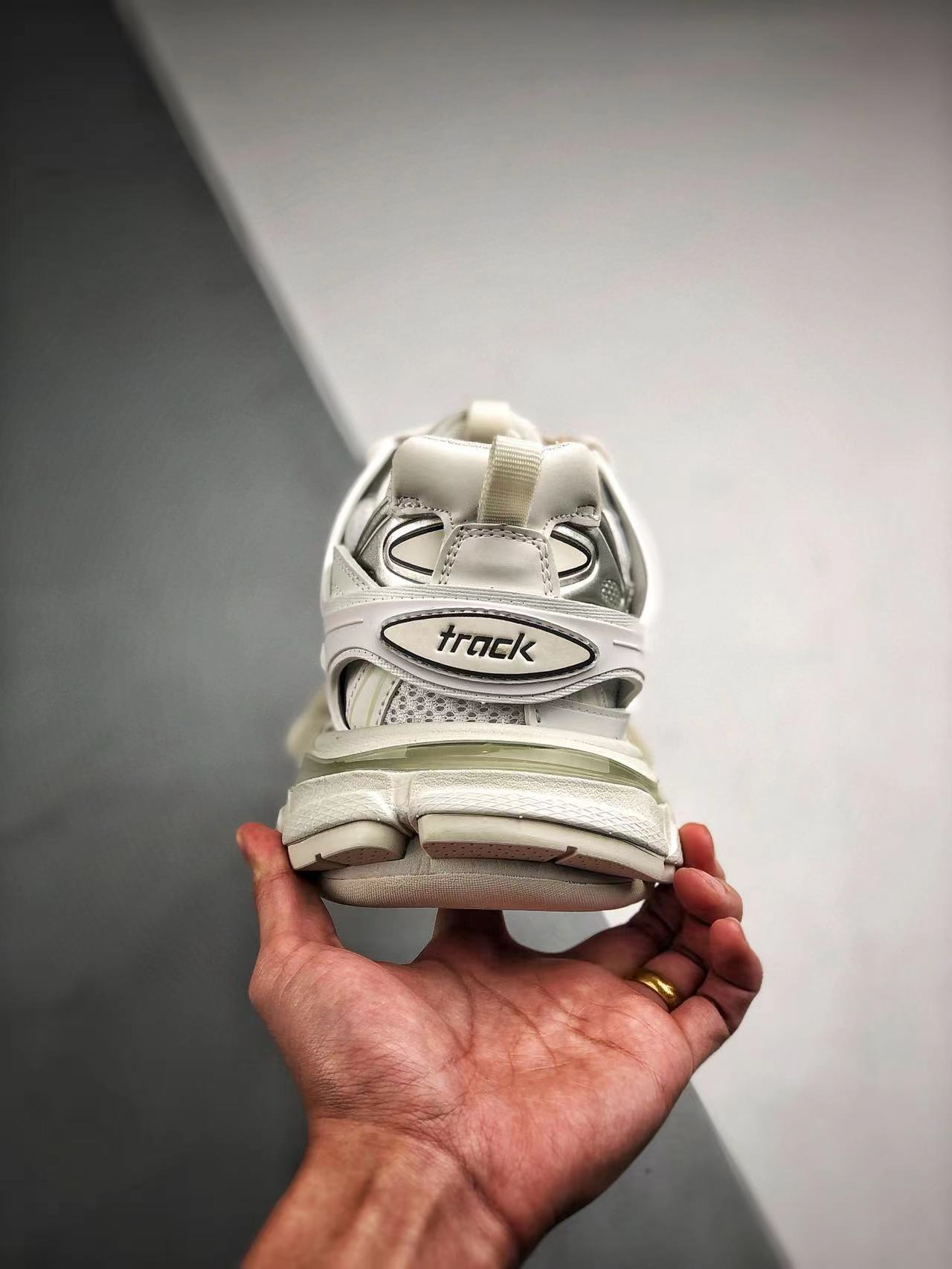 62f13177661586f1663340b39e1c1c15-1704372553746