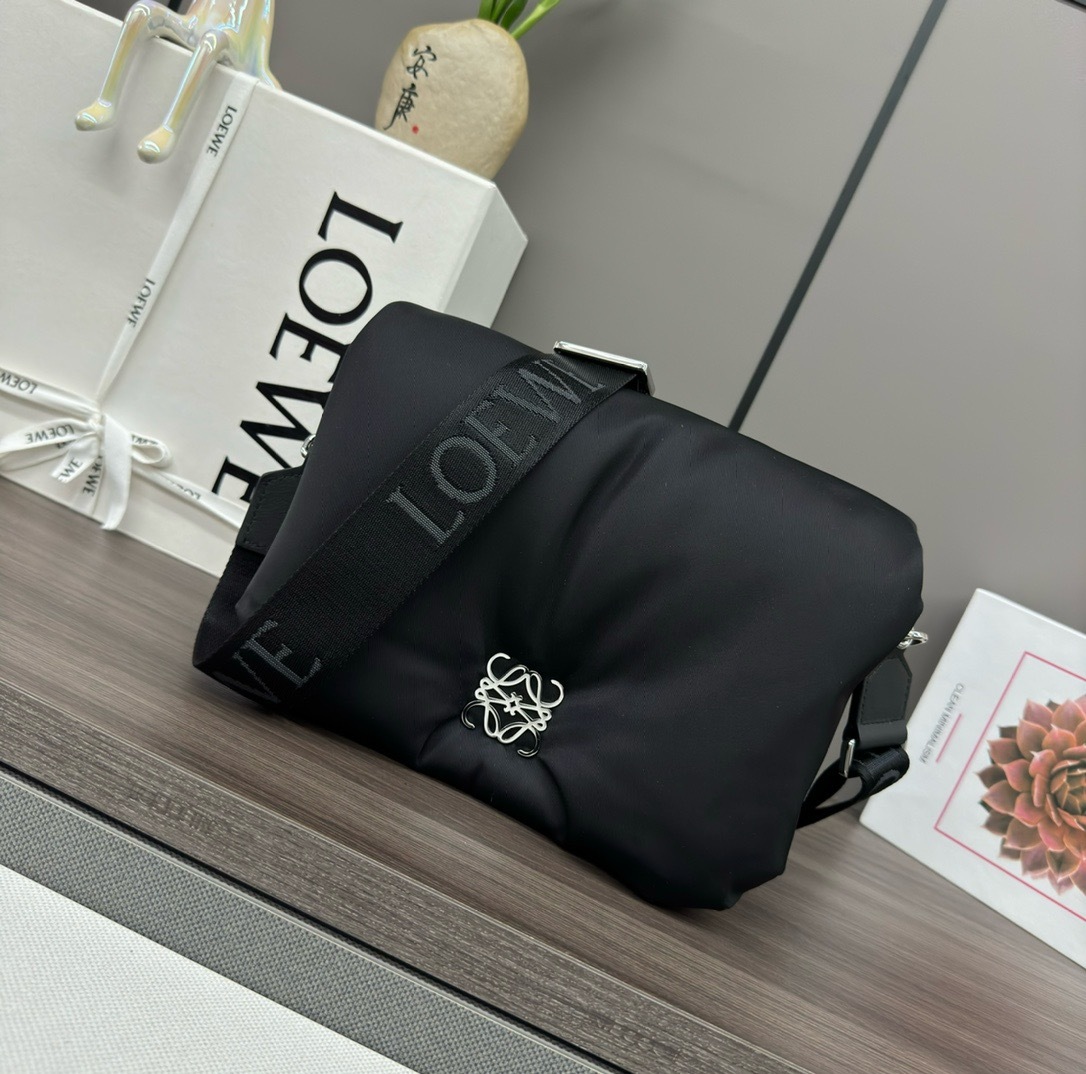 Loewe – Theluxystudio Loewe – Theluxystudio