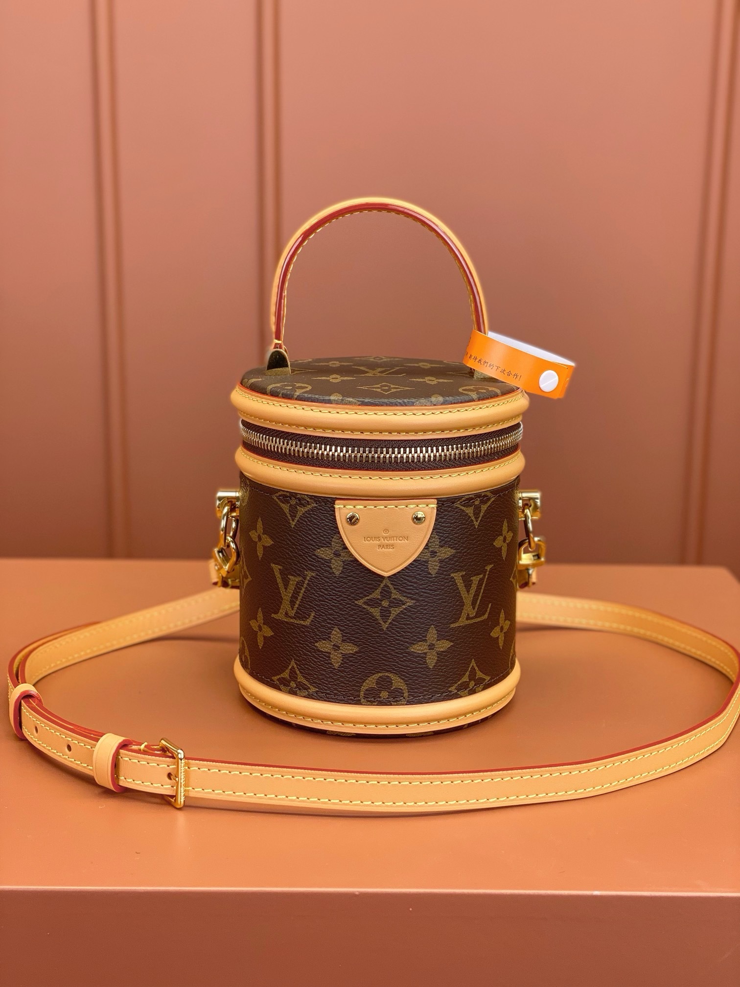 特徴的な円筒形フォルム☆【Loius Vuitton】Nano Cannes バッグ LV nano Cannes bag – Theluxystudio