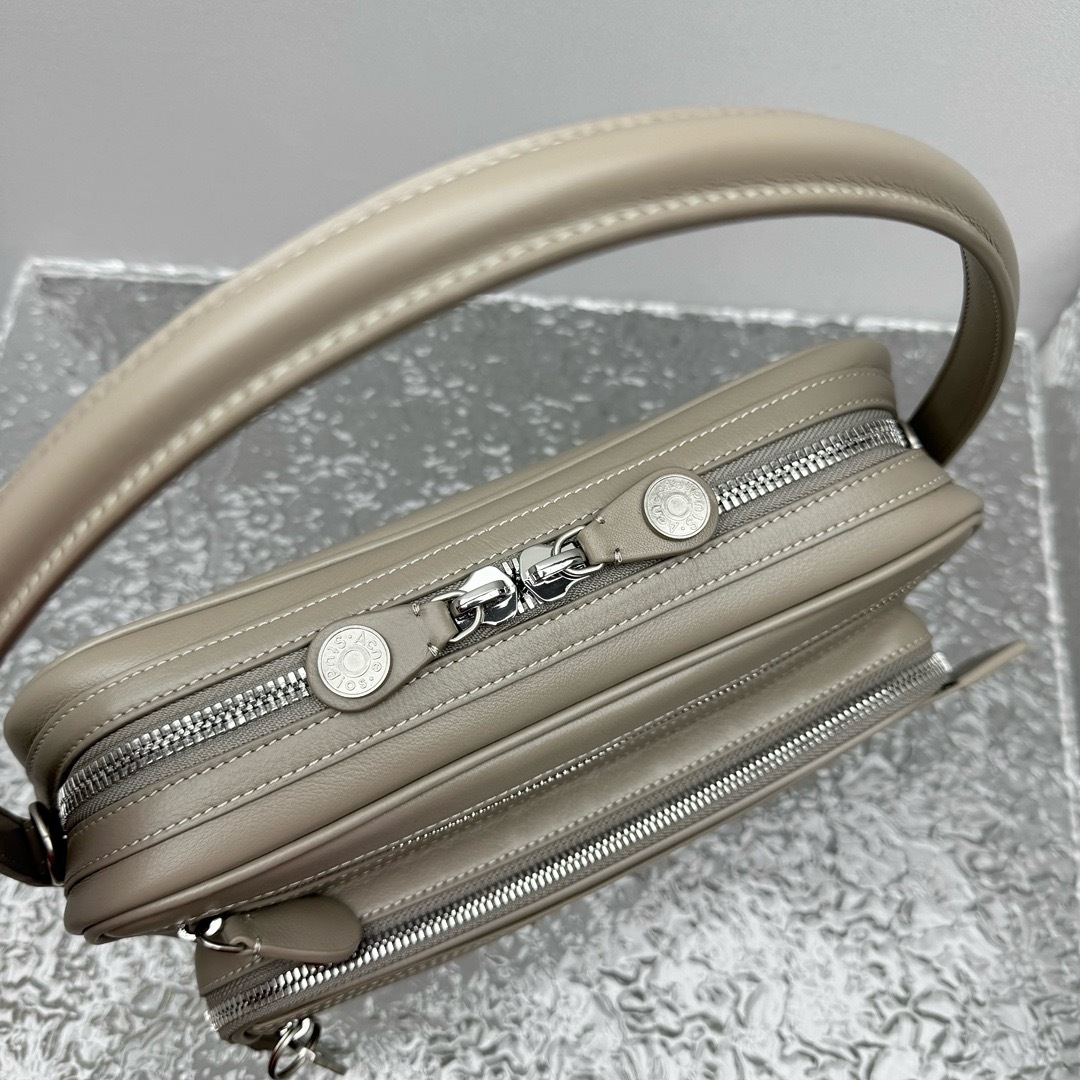 image_B8DCA3D2-2982-40DB-B54D-7A16324D2E57_1747114331