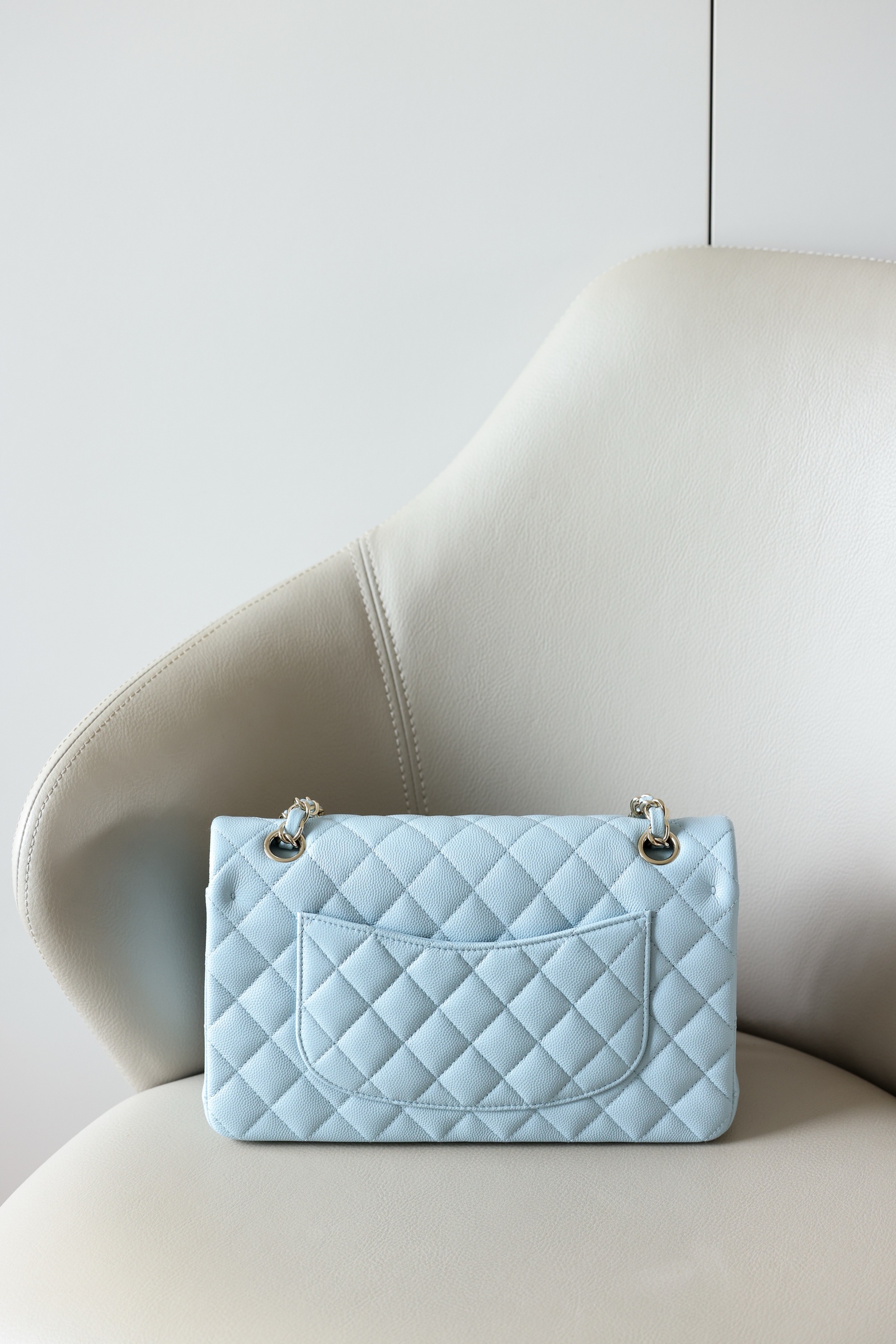 image_C886BA06-18B4-41E4-A1E2-93F767FDA741_1750564604