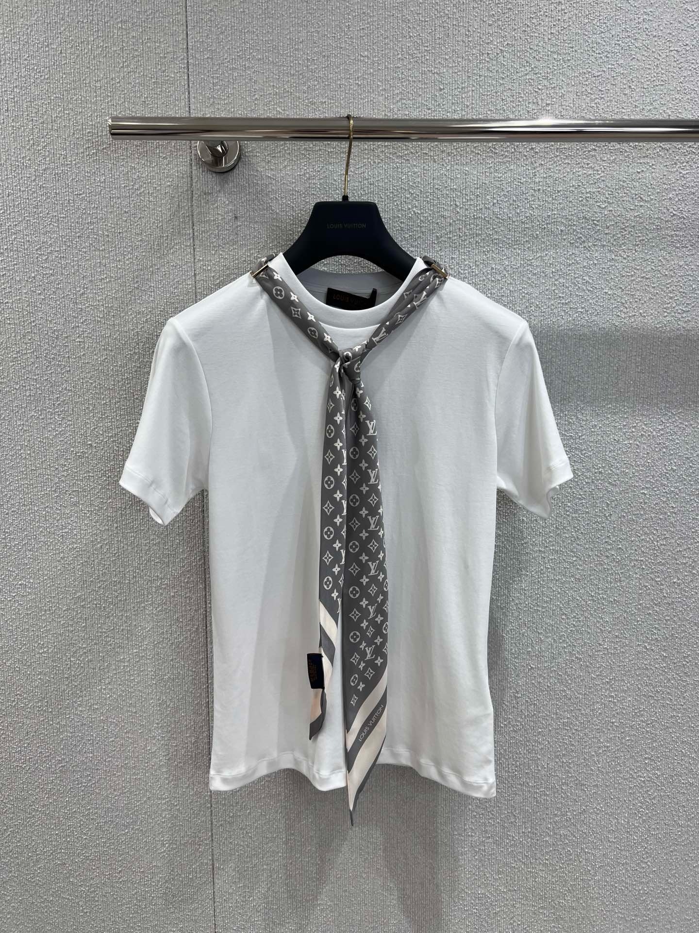 LOUIS VUITTON XL 半袖チュニック LOUIS VUITTON 【新品同様】ルイヴィトン LVポップ チュニック