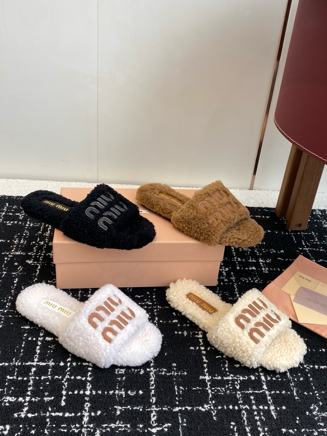 Miu Miu Y2K スクエアトゥ ファンネル ヒール ミュール 37 スクエアトゥ変形ヒールミュール（サンダル・ミュール
