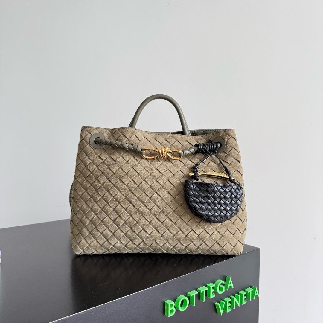 image_56C08596-C5D9-4AD5-8F7B-DED00421C840_1758349086