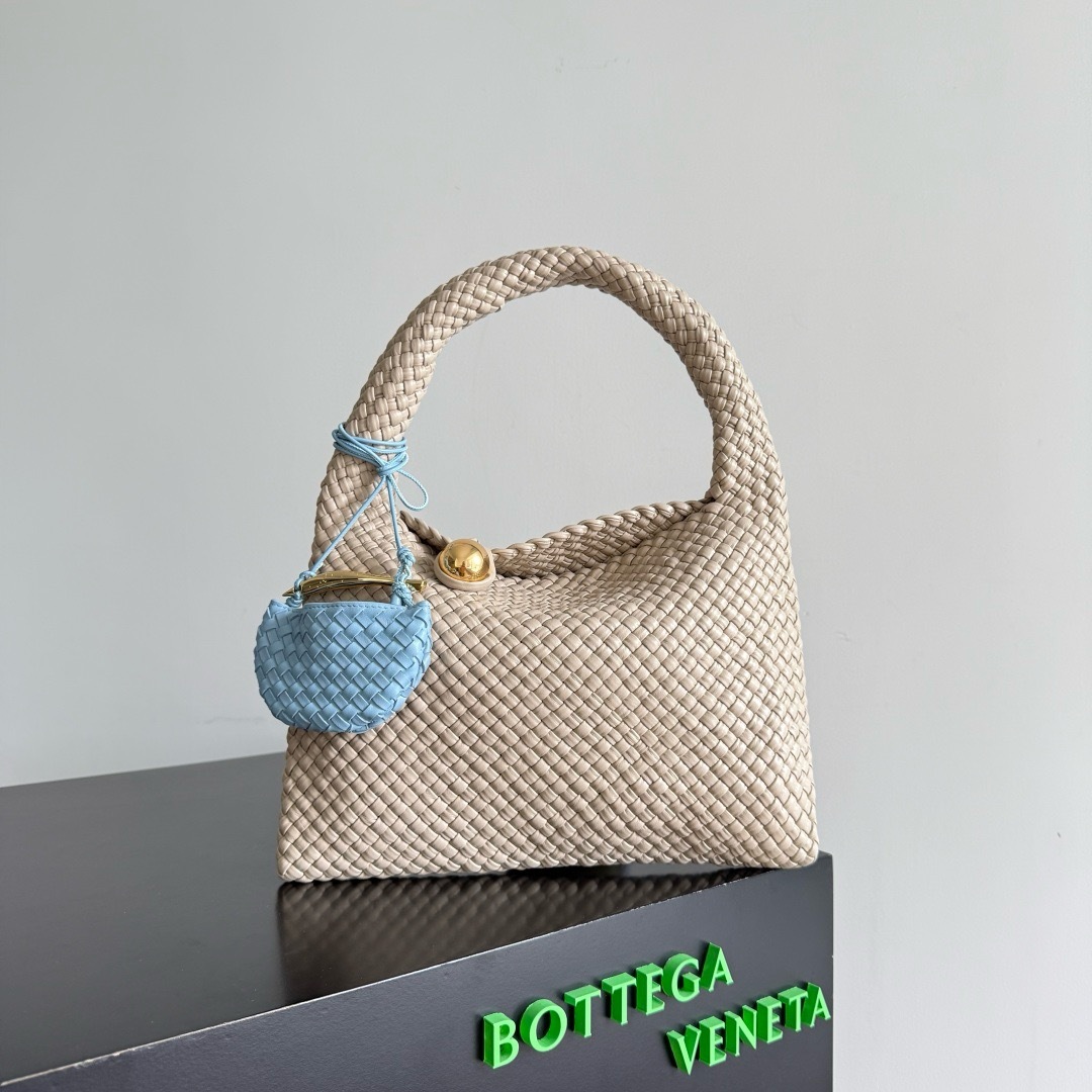 image_D8D4EBE3-8D14-4622-A60F-66FDE6264463_1758349087