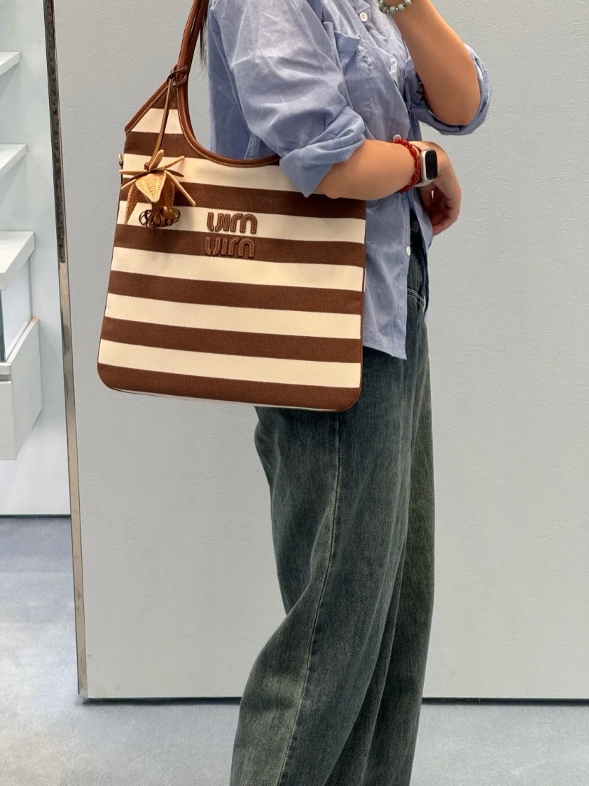 image_0071DC6B-43AC-4496-9DBF-87FF72B6680A_1759468320