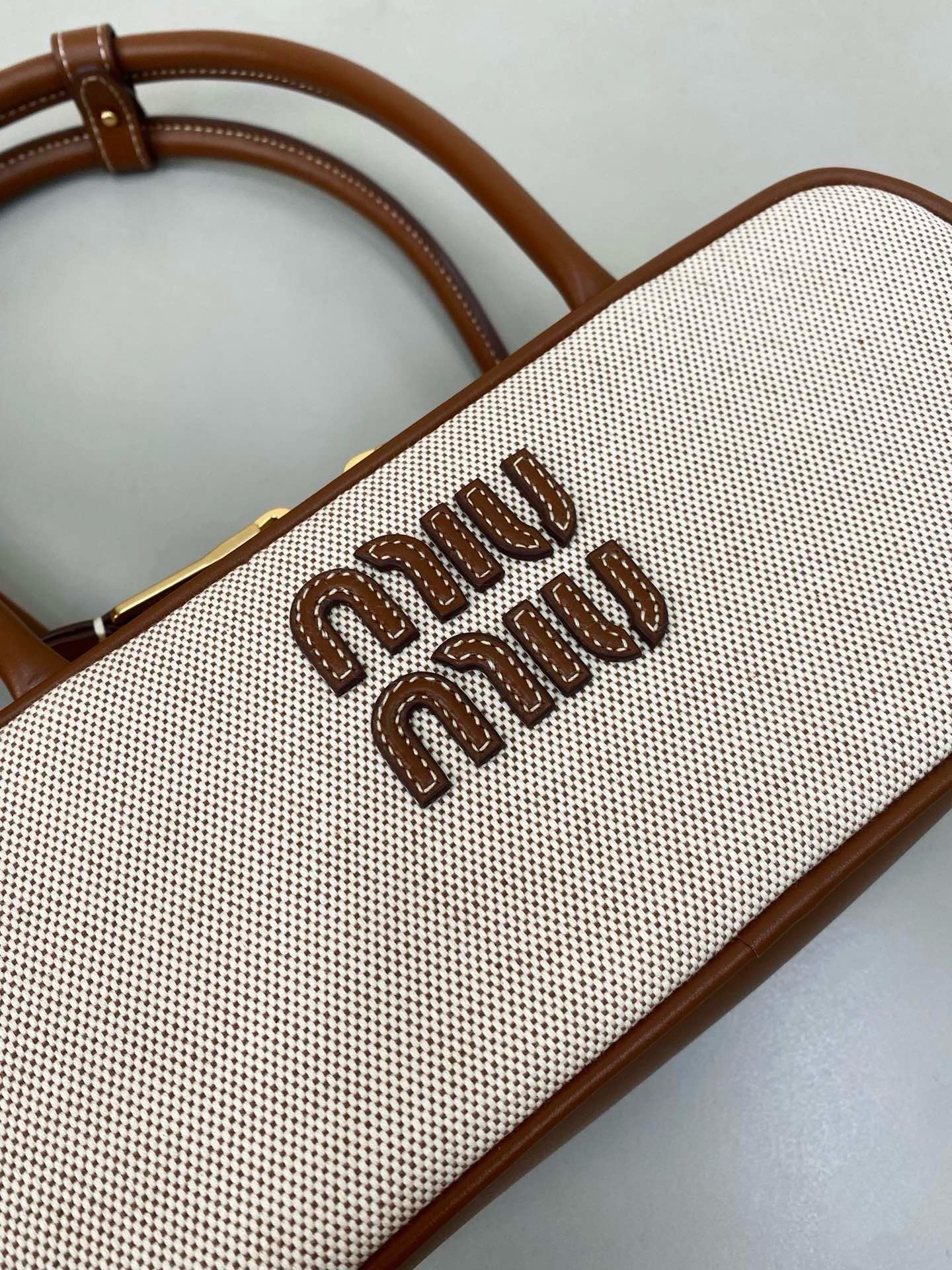 image_B768FD90-8460-40F9-AA66-81AD73F26687_1759469787