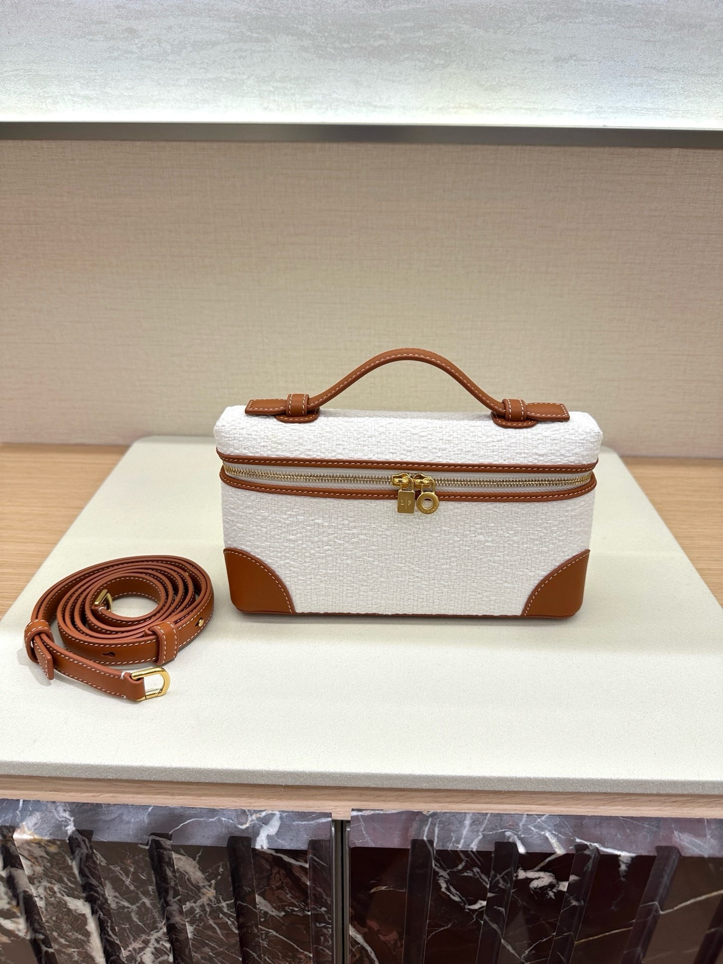 image_EFFF7A8C-5632-44C9-88C8-B369D4B06A1D_1759476403