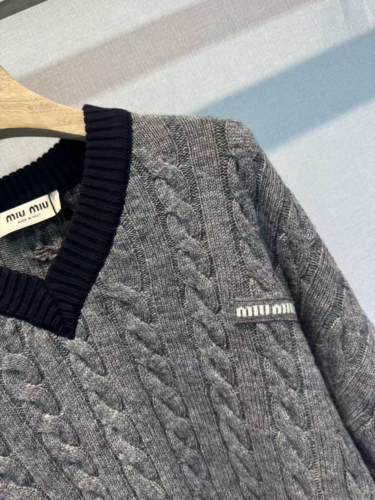 image_DD01A104-75F8-4875-87EA-CE29DC4E531B_1760342001