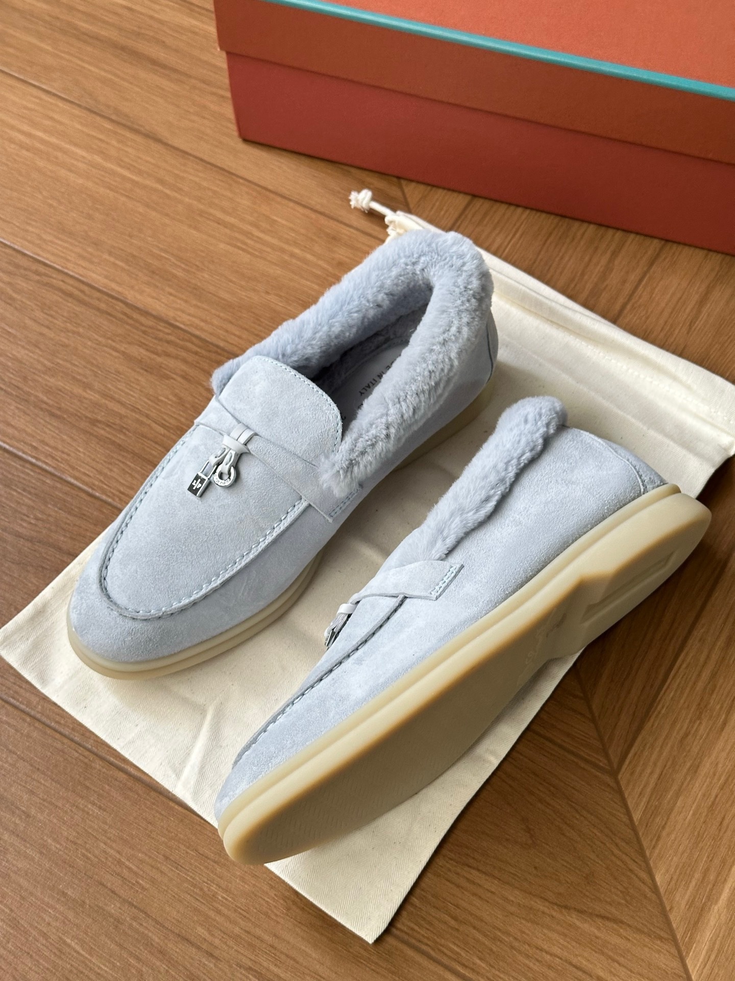 image_B3E55DAF-C92D-4994-9A66-257AC98AFBAF_1762438369