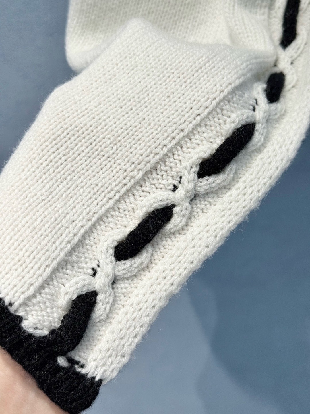 image_4E8A20D4-E348-4927-BAF3-0E149D8B9B47_1763472281