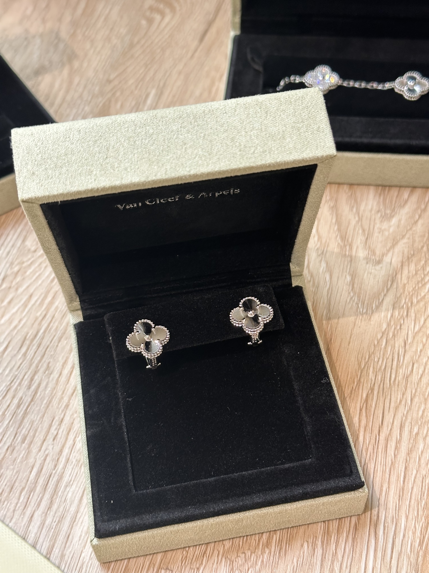 image_235B02FD-B5F4-4BFA-807C-585F5AA108D2_1763709731