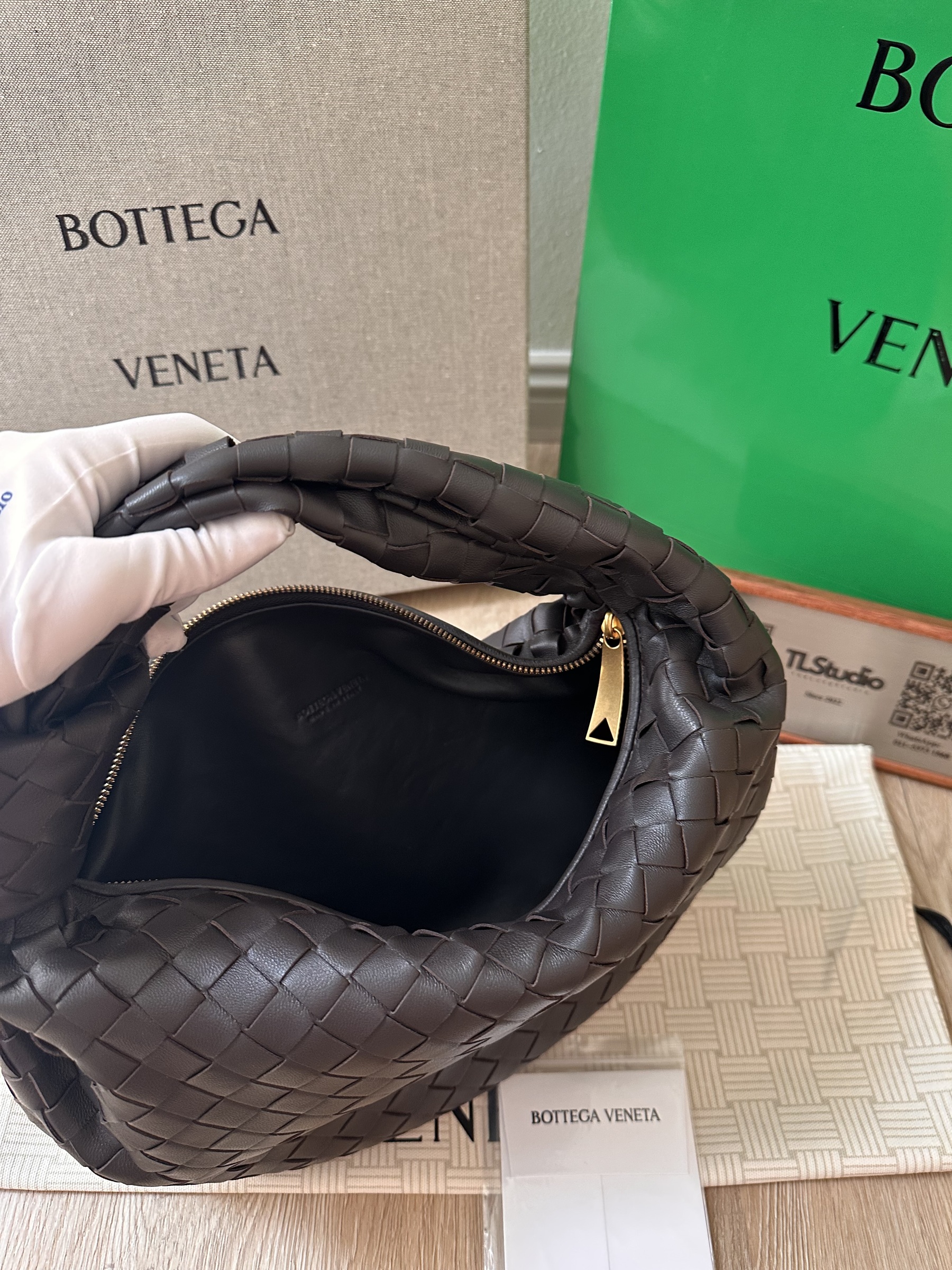 image_74394392-364A-4A94-AA58-9729B6AC4F6C_1763713467