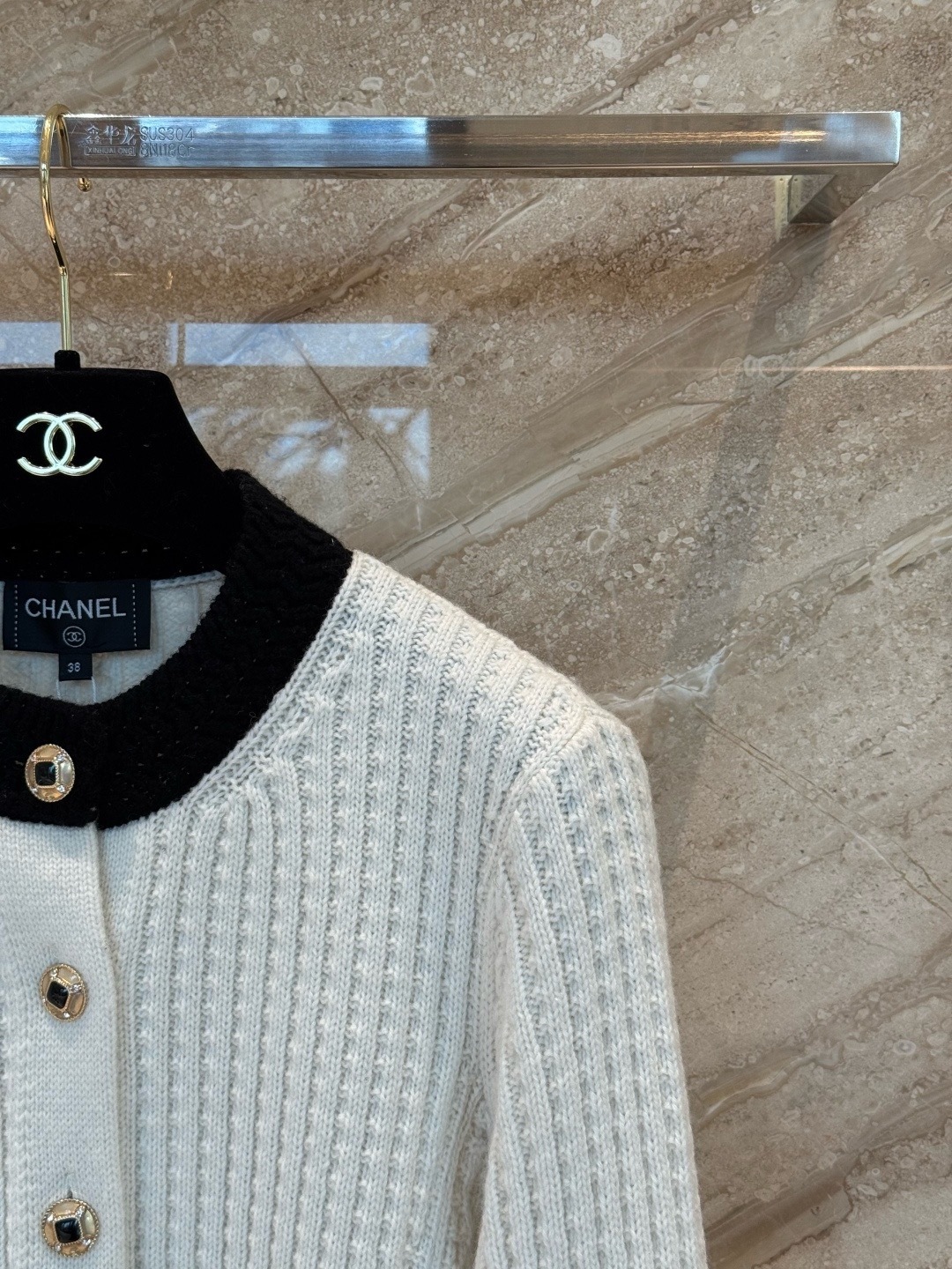 image_17B0E72D-8B46-4F41-B51D-87750B188E99_1764580005