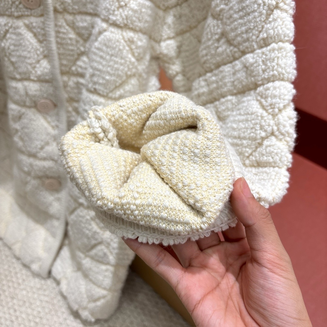 image_24EC84CB-A14F-4EB7-B791-73881212A690_1764588439