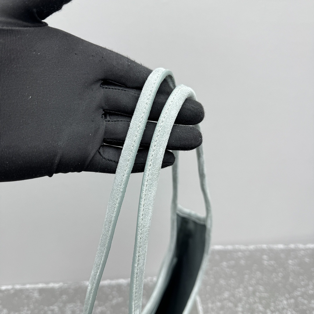 image_C718F4A0-F951-4628-8E1C-A7A64BCBB80C_1764690190