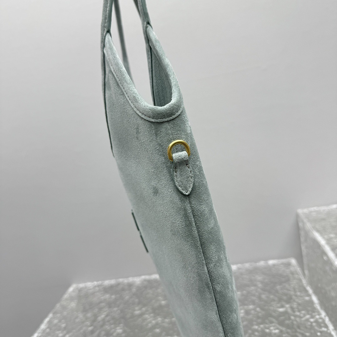 image_ADD980AF-2B2B-406C-AAF8-7B3B3B948E85_1764690190