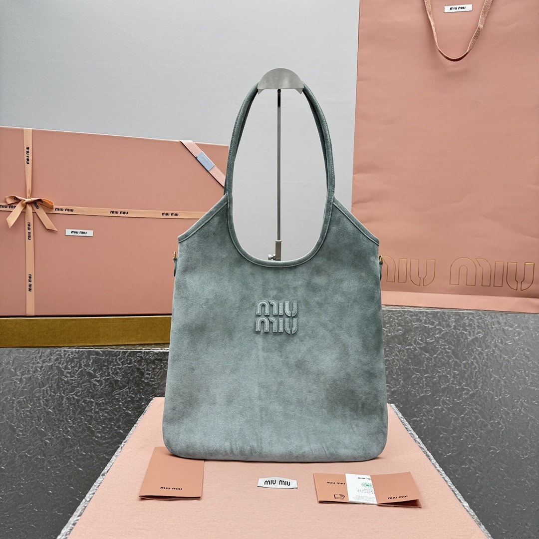 image_D4284035-1C15-46A0-BA27-973922D1E272_1764690190