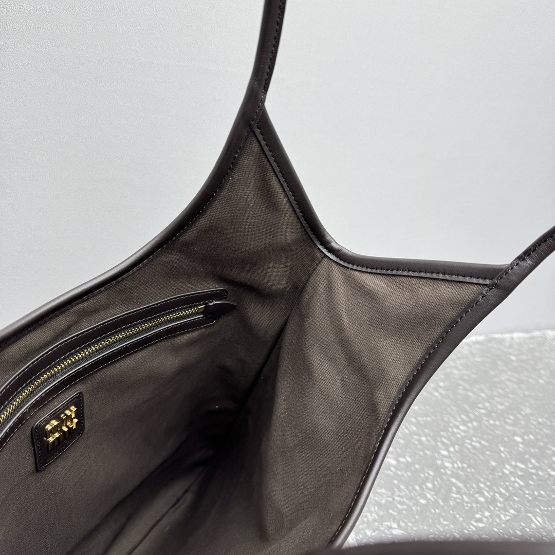 image_2F64DA4C-154E-433C-A262-64D01769A7CB_1764691980