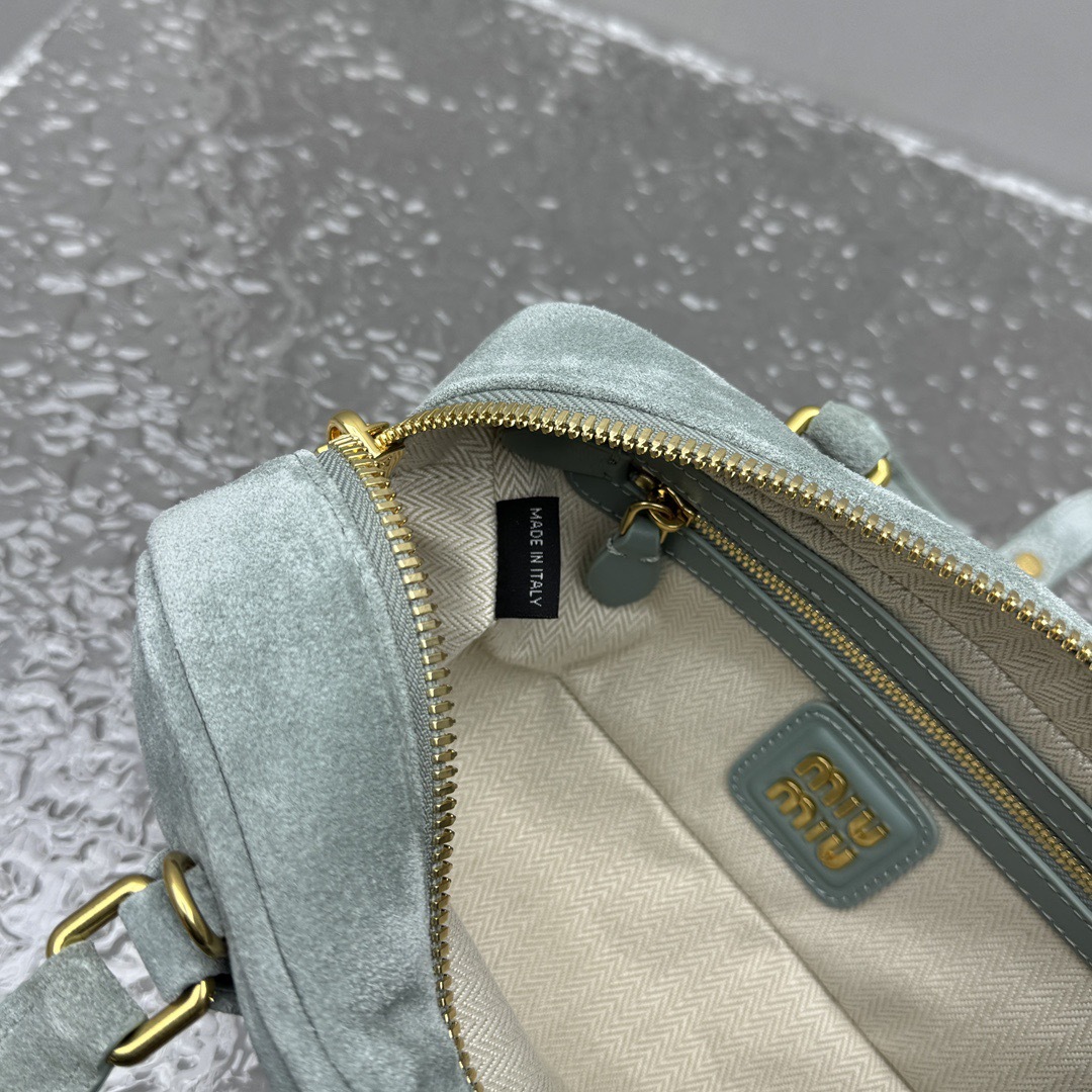 image_27056978-406B-43BA-8DFD-0C06C208D32D_1764694118