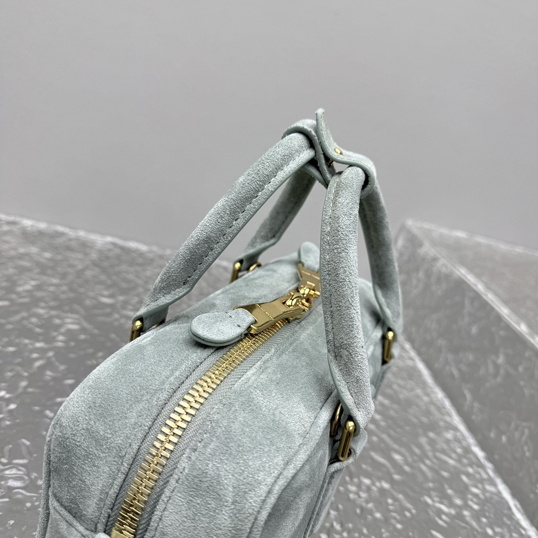 image_699D5CB4-12BD-4589-9784-F3896746368E_1764694118