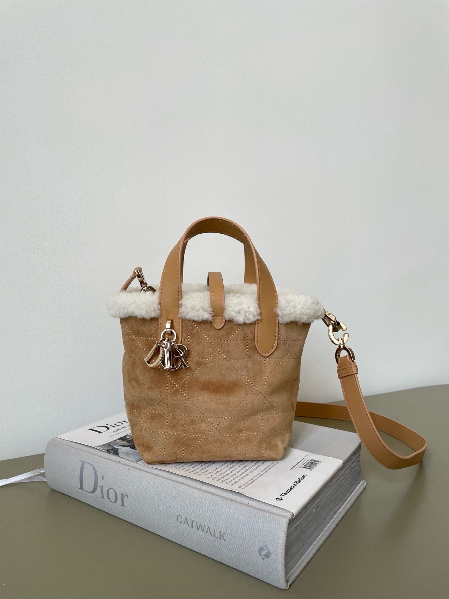 image_B2DBFABA-E952-4FE7-A999-C42FE175A9A7_1764923801