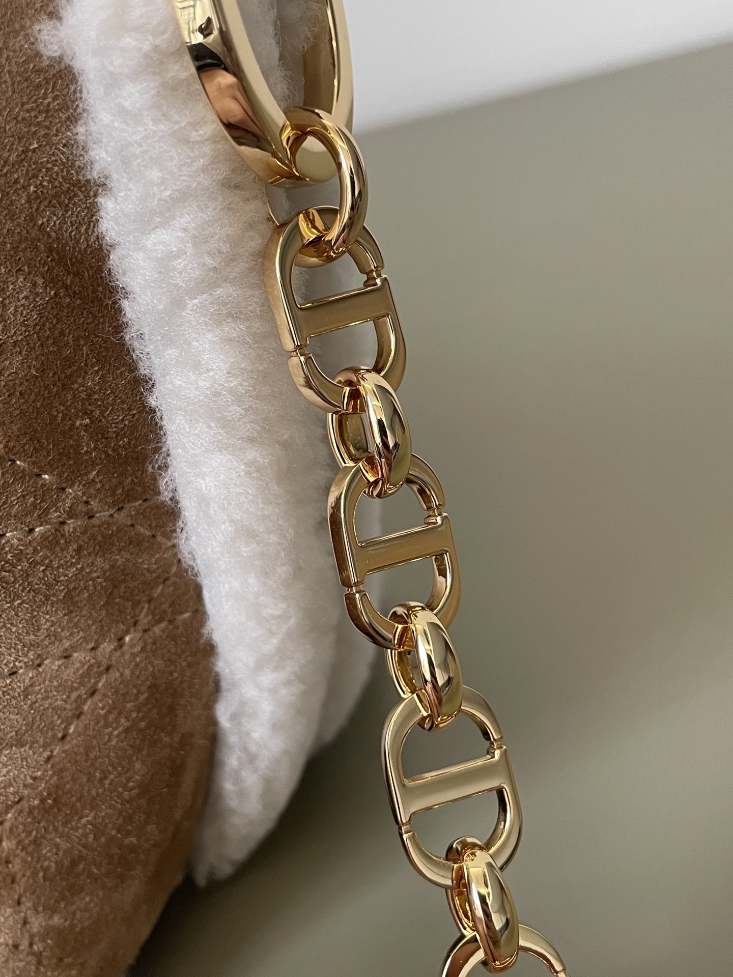 image_936B33B4-8987-41A0-9A40-03F3B7FA6406_1764989122