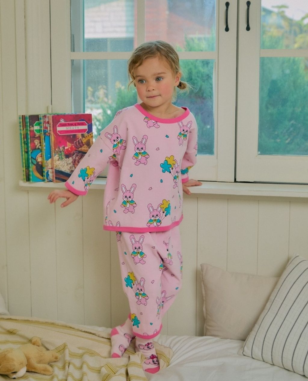 LINE_ALBUM_寬版_260326_10