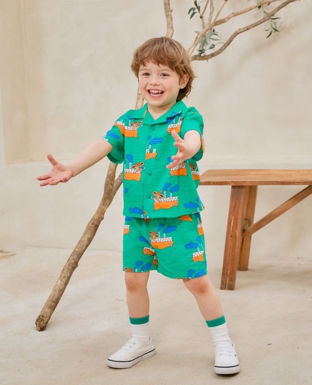 LINE_ALBUM_26RO西裝領套裝_佯裝_260414_4