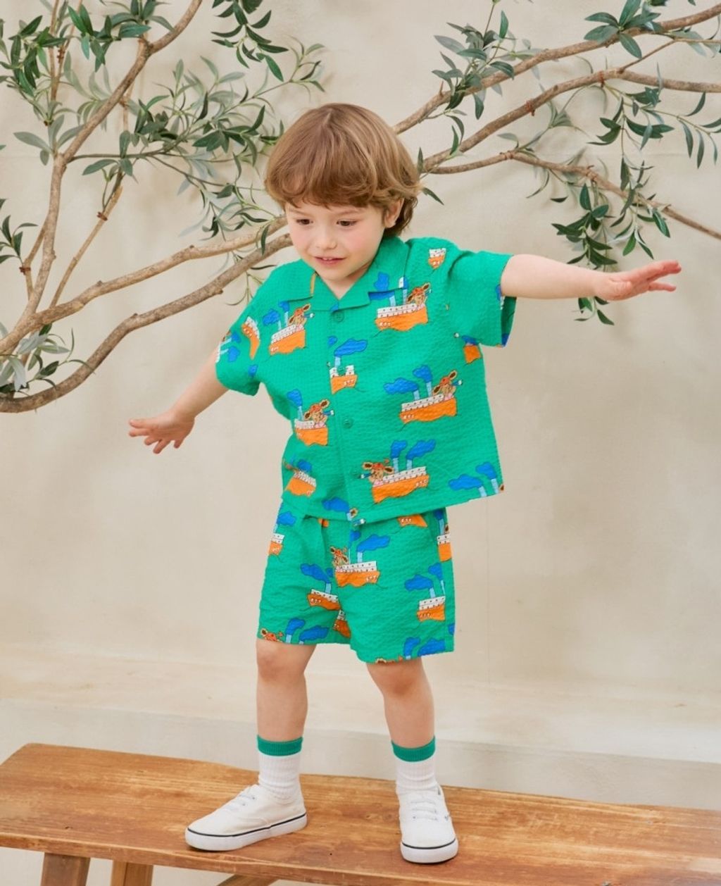 LINE_ALBUM_26RO西裝領套裝_佯裝_260414_10