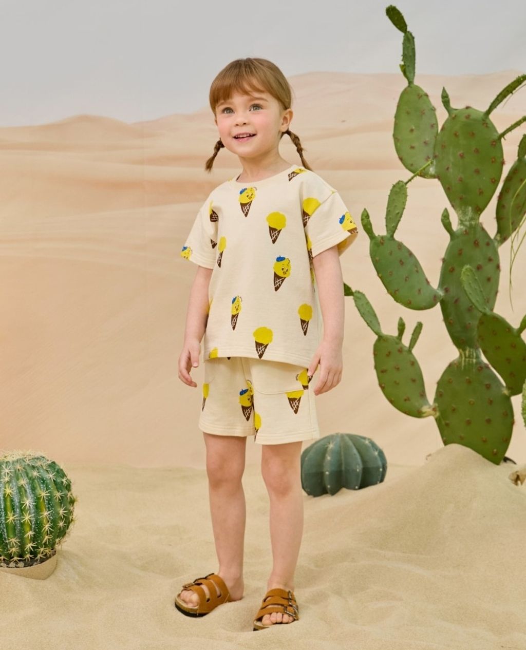 LINE_ALBUM_26RO滿版套裝_260414_14