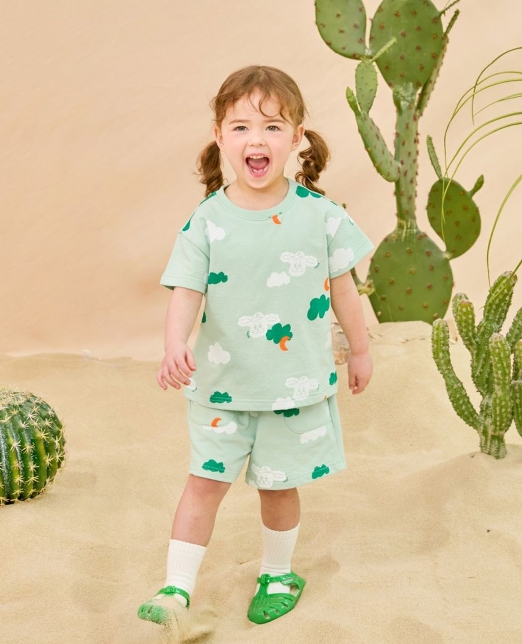 LINE_ALBUM_26RO滿版套裝_260414_9